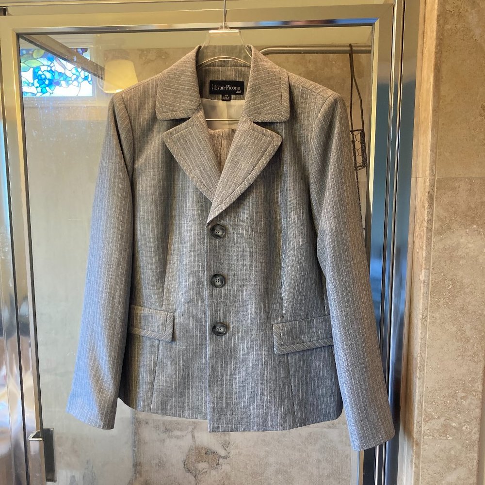 Evan Picone Suit